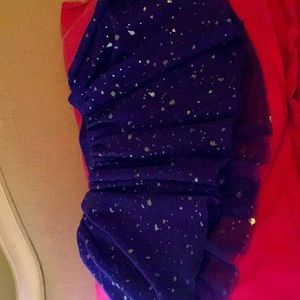 Youth 10-12 loose blue speckled skirt.